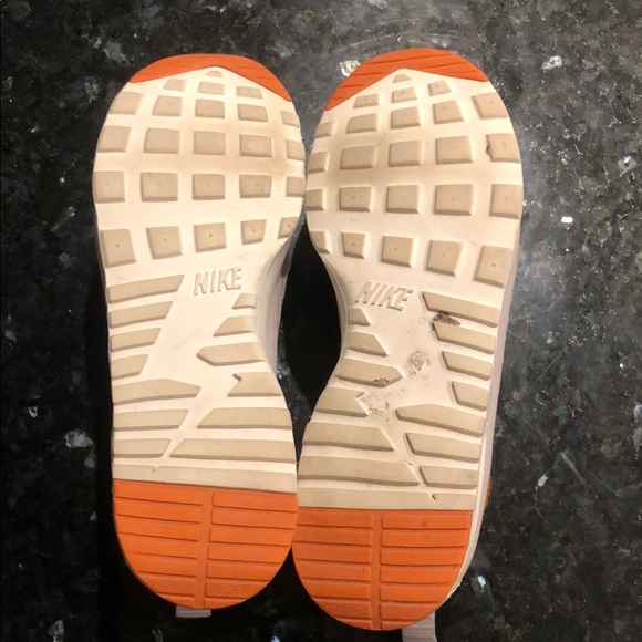 Nike Air Max Thea. Size 8.5 - Picture 4 of 6